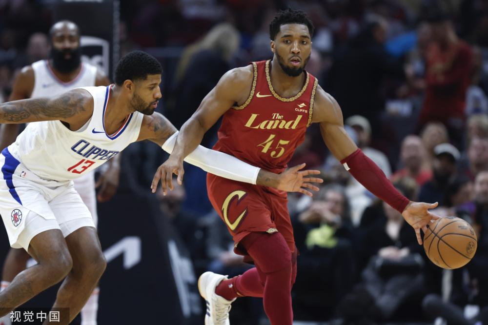 坎贝尔在阿 坎贝尔在阿