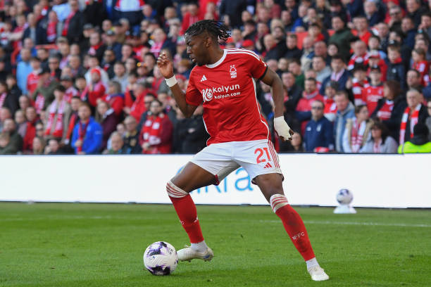 通过攻防两 通过攻防两